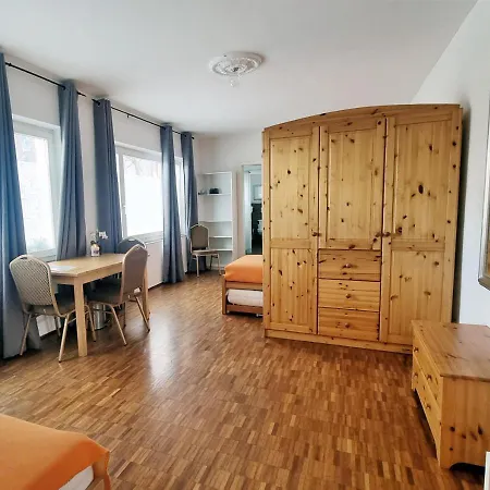 Treffpunkt Heuwiese 3* Weite