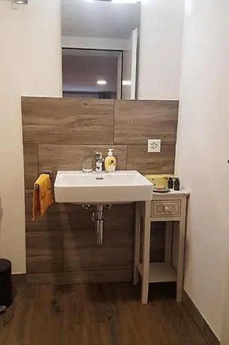 Treffpunkt Heuwiese Couette-café