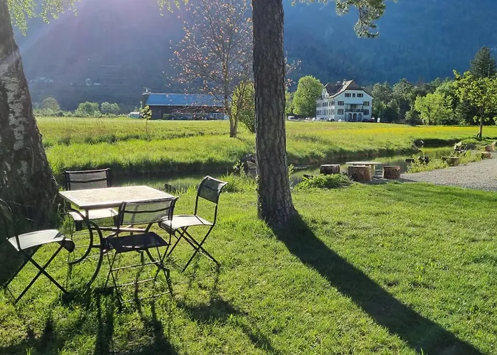 Treffpunkt Heuwiese Couette-café